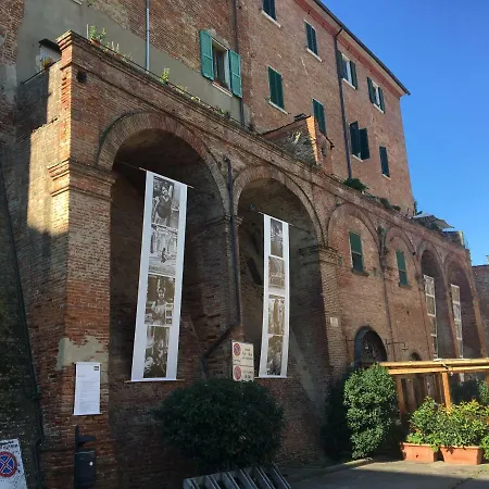 Laura Che Crea Casa vacanze Foiano Della Chiana